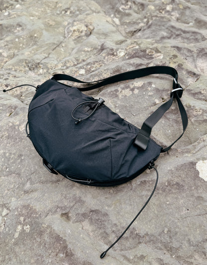Amiche Alpine x allmansright Moon Bag