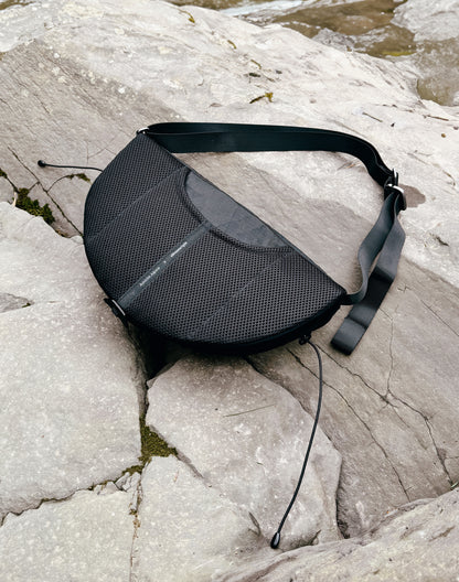 Amiche Alpine x allmansright Moon Bag